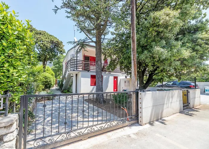 Alan Apartment Baška